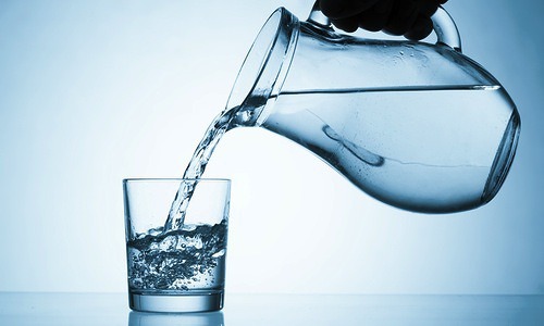 water improves energy levels